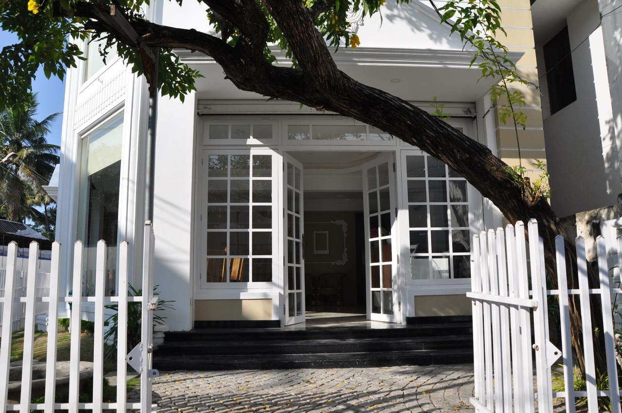 Daffodils Spice Court Hotel Kochi Eksteriør billede
